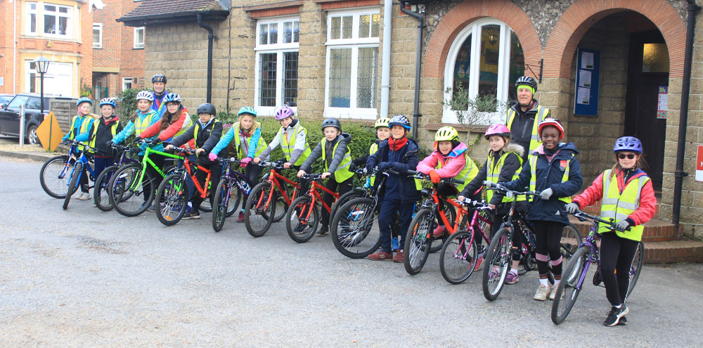 Caversham Prep Students taking outdoor learning on bikes